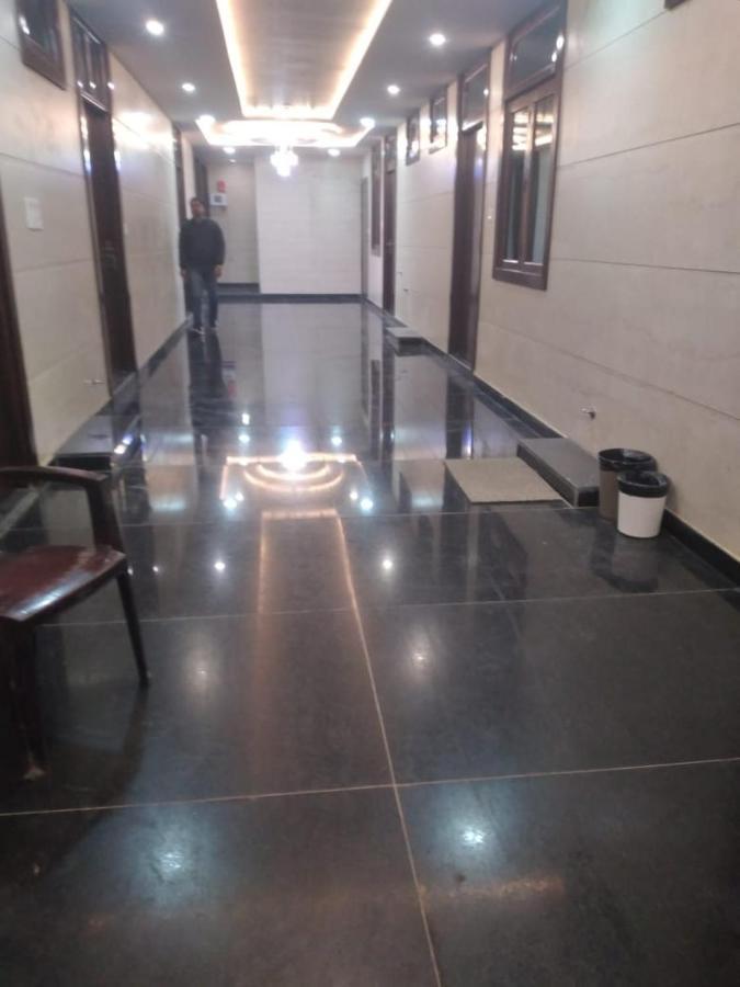 Hotel Uday Raj By Wb Inn Agra  Kültér fotó